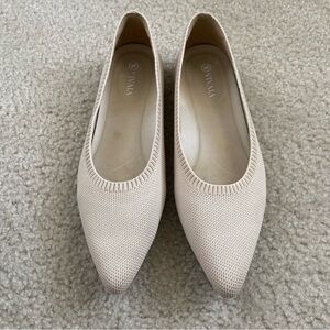 VITALIA Women's Cream Flats